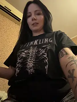 naughty_lucifer live sex cam