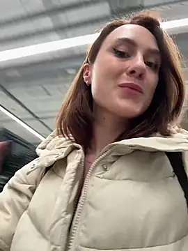 Dina_Tease live sex cam