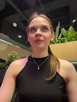 KristiRich live sex cam