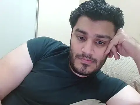 robintoit live sex cam