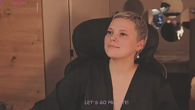 LikaBerry1's cam snapshot