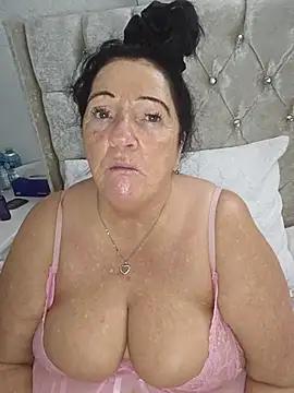 Angeldelightt's cam snapshot