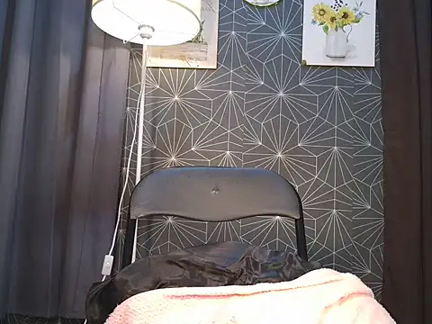 Audrey_Blaise live sex cam