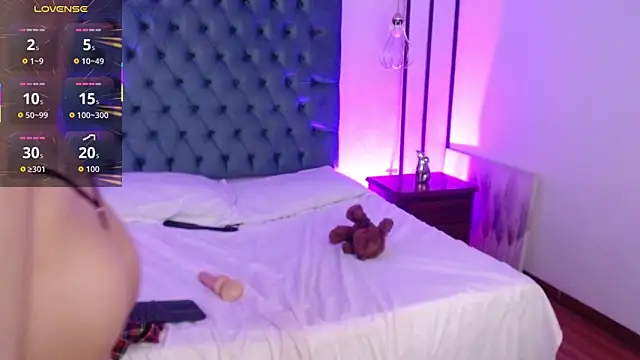 Skiler_James's cam snapshot