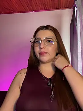 CoraVibes's cam snapshot