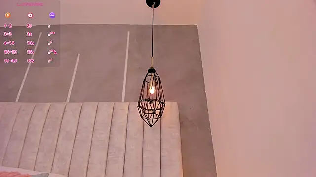 my_friends_mom live sex cam