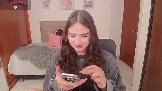 Miley_Baker live sex cam