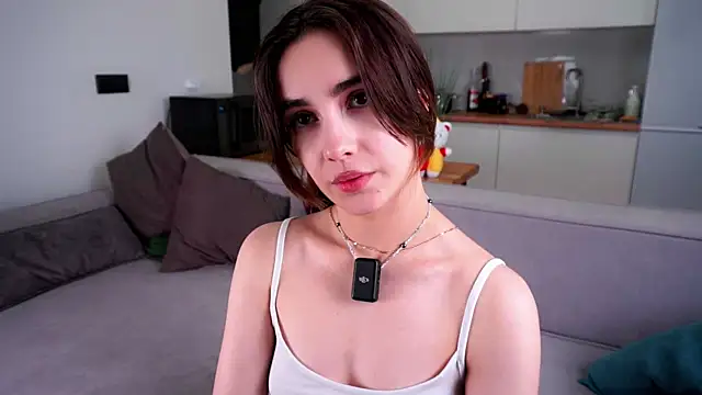 CupSizeGirl's cam snapshot