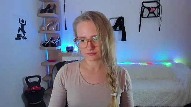 NancyHottie's cam snapshot