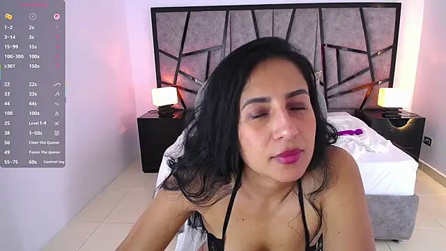 JeinnoveMontenegr0's cam snapshot