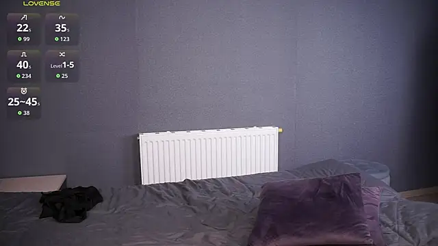 DanasWhisper's cam snapshot