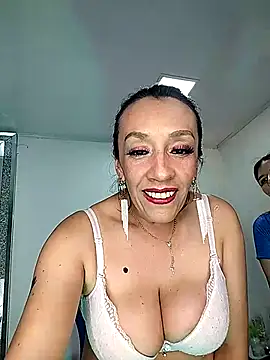 Shantey_Laurent's cam snapshot