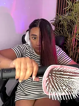 michell_boobs_'s cam snapshot