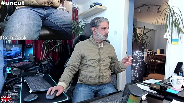 OnlineBossUK live sex cam