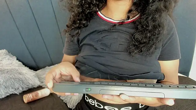 naomi_x0's cam snapshot