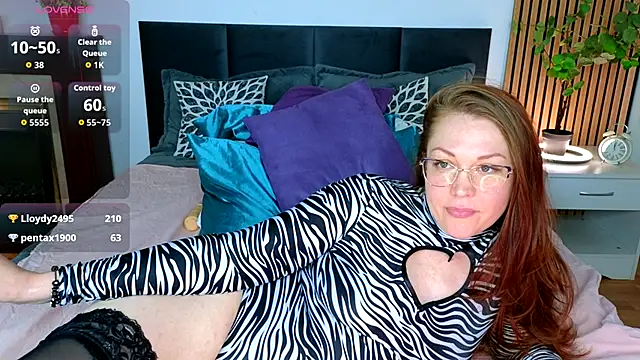 CutieGinger's cam snapshot