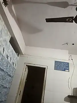 TamizhanKishwin7's cam snapshot