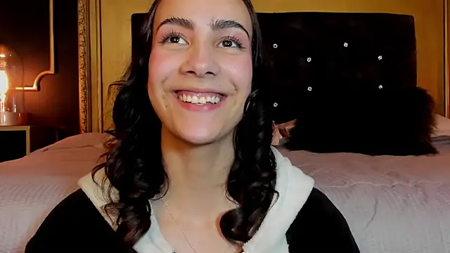 aitana_johns's cam snapshot