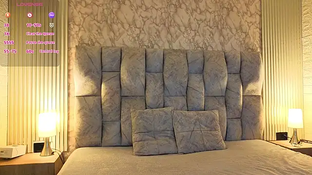 ScarlettNyx live sex cam