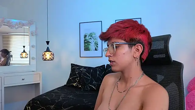 valeryevansvg's cam snapshot