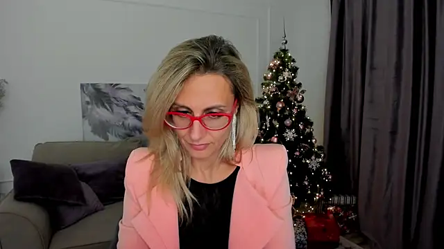 MuseOfStage's cam snapshot