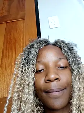 SHANTYBABE's cam snapshot