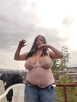 You-sexy-starr's cam snapshot