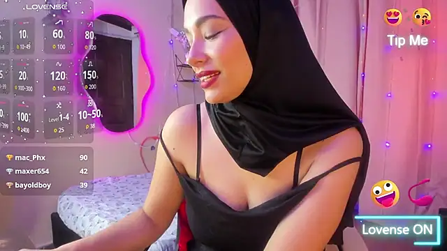 ShanaJamil's cam snapshot