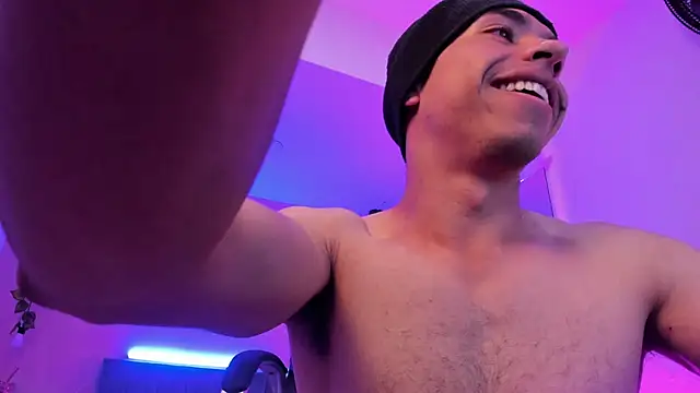 Muscle_Scott's cam snapshot