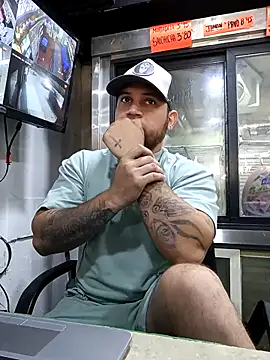 Catire10_'s cam snapshot