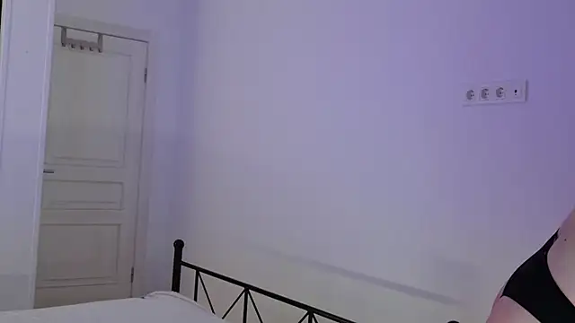 RaileReed's cam snapshot