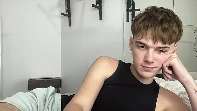 Milk_Guy's cam snapshot