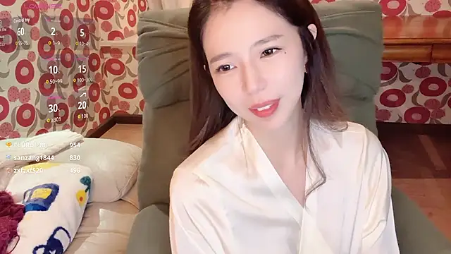 Agelin- live sex cam