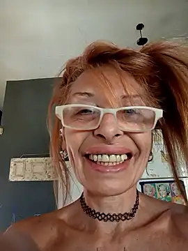 FrozenWaffle live sex cam