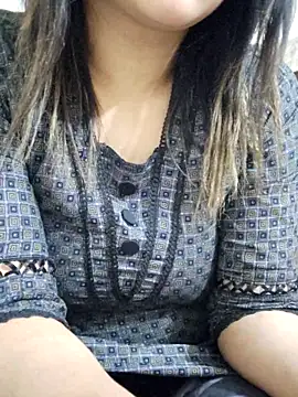 Tanha18 live sex cam