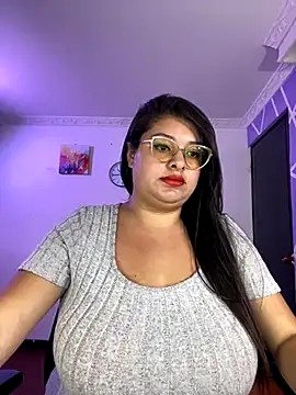 MiiaaJoness live sex cam