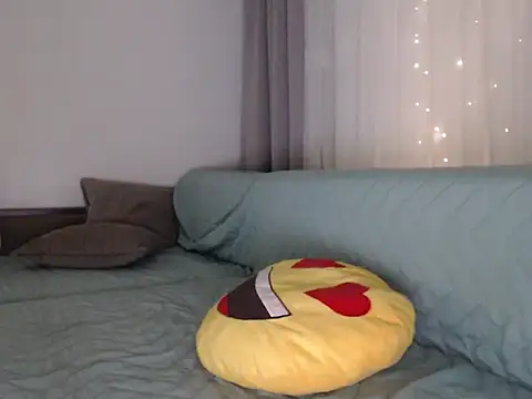 _JustmeHere_'s cam snapshot