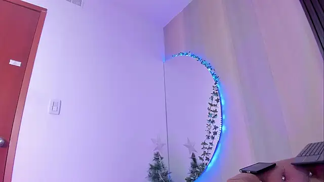 _shantal_smith's cam snapshot