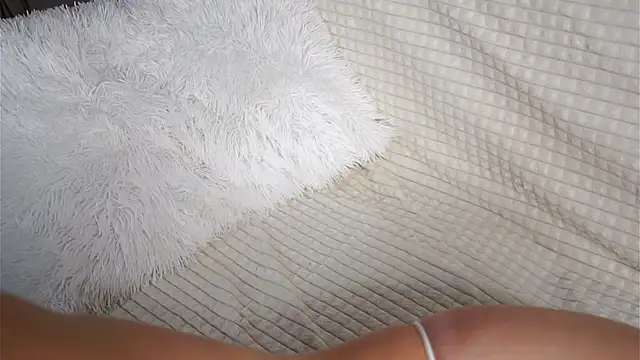 SunnivaCovil's cam snapshot