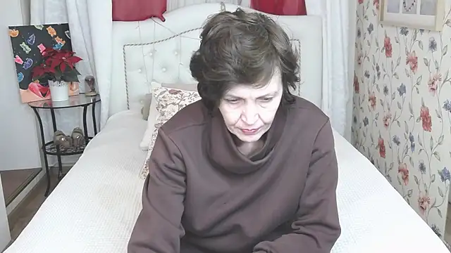 SilviaHart's cam snapshot