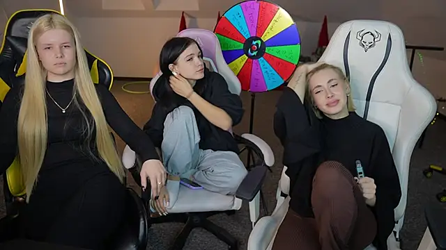 Kara_cat live sex cam