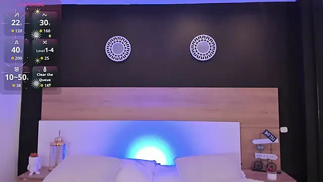 MiaTaylorSweet's cam snapshot