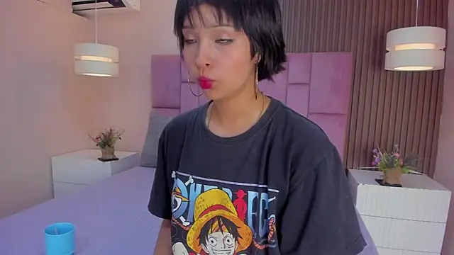 chloe_watson_'s cam snapshot