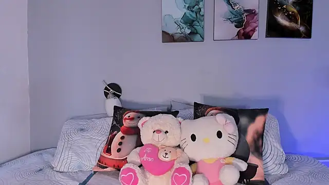 Jenn_W's cam snapshot