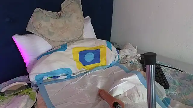 mommysarax's cam snapshot