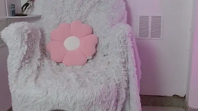 hantonella_'s cam snapshot