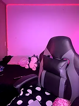 Crystal_Dluna's cam snapshot