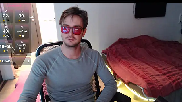 lucky_swimmer's cam snapshot