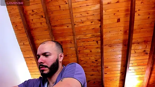 Tom_Bailey's cam snapshot