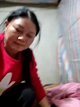 yoowwmr's cam snapshot